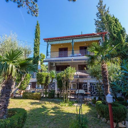 Apartments Hinic Selce Exterior photo